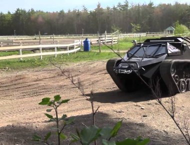 Ripsaw EV2: Το ταχύτερο ερπυστριοφόρο όχημα που φτιάχτηκε ποτέ (φωτό, βίντεο)